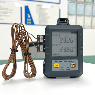Hoge nauwkeurigheid Dual Channel Temperature Testing Equipment voor -40-150C